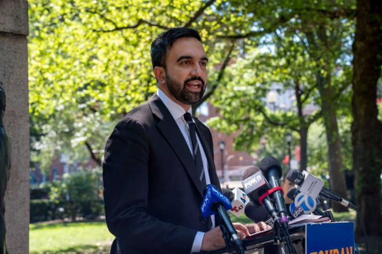 Unexpected Cordiality in the Oval Office