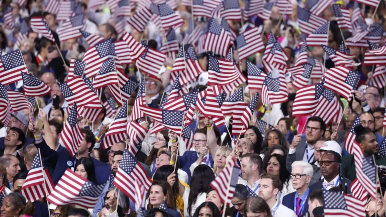 Americans Unite Around Shared National Vision Americans Unite Around Shared National Vision