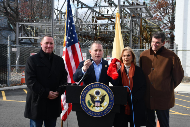Gottheimer Pushes Plan to Cut Utility Bills